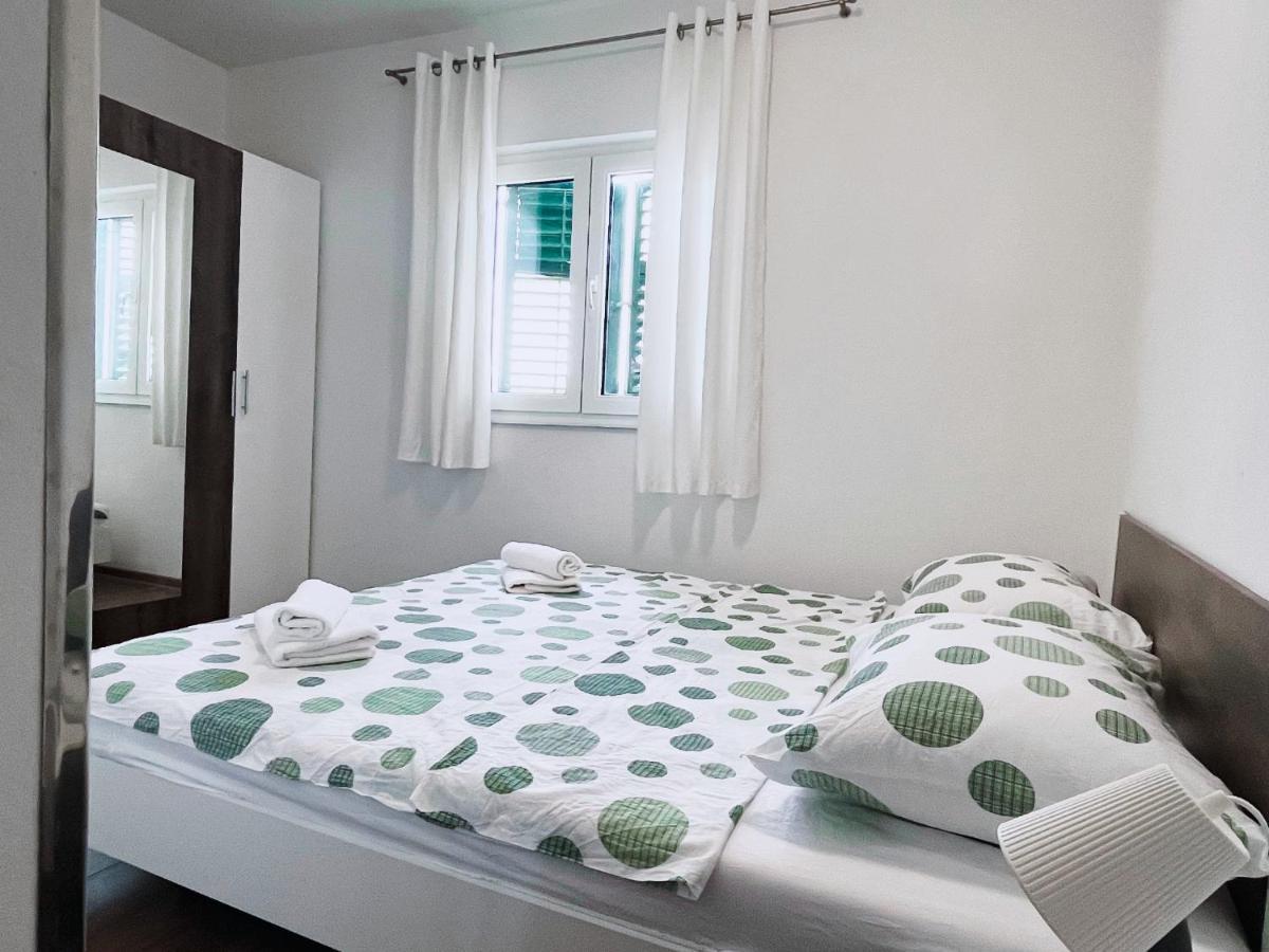 Apartamento Luka III Šibenik Exterior foto